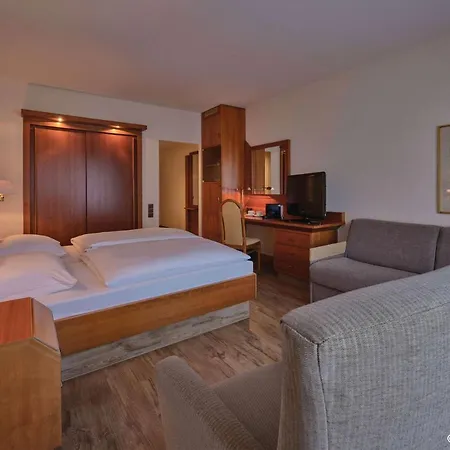 Dorint Seehotel & Resort Bitburg/Suedeifel-3